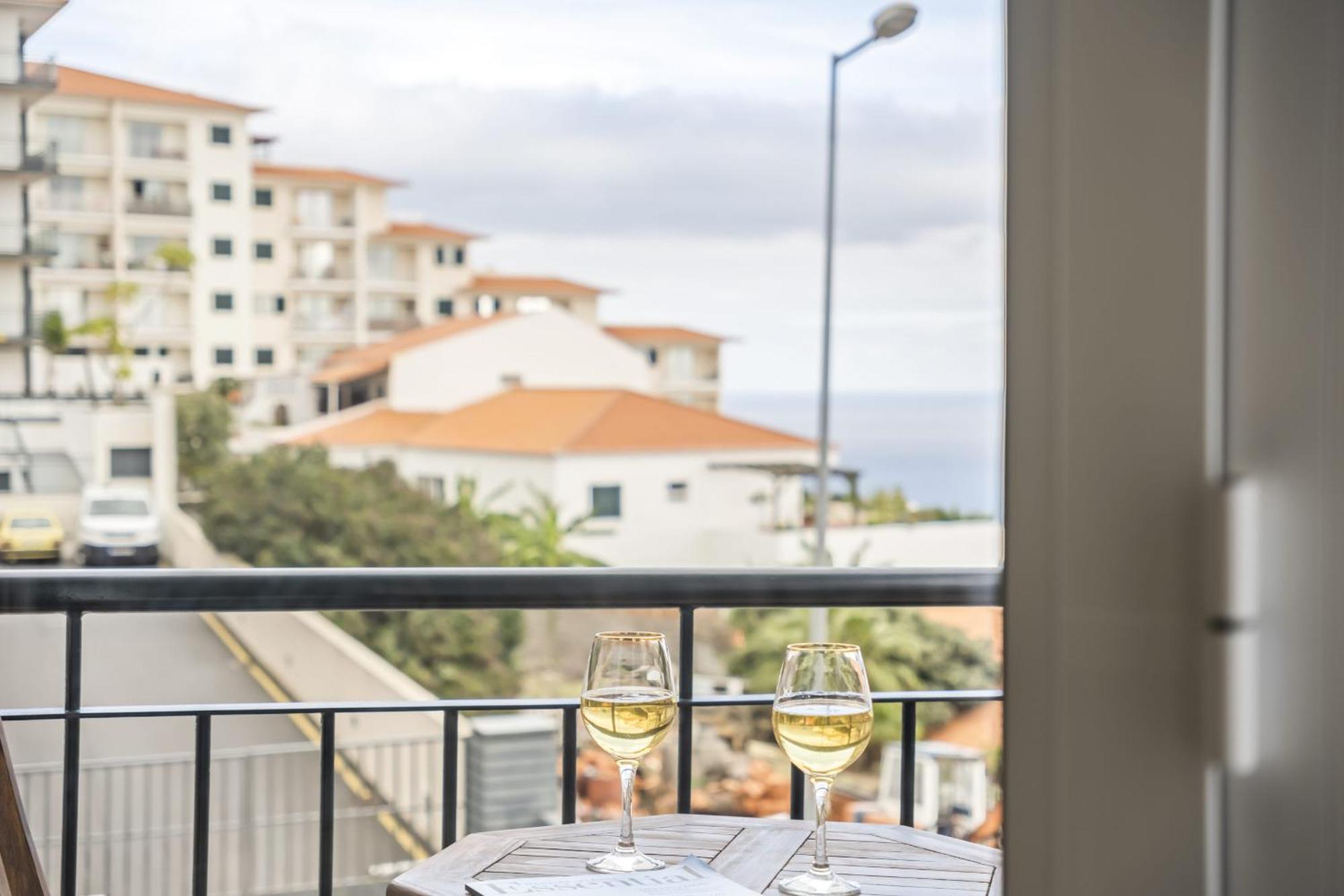 Sea View Apartment Santa Cruz  Dış mekan fotoğraf